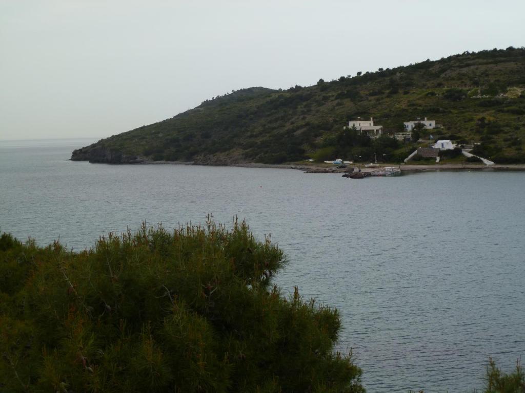 Liberty II Hotel Agia Marina  Buitenkant foto